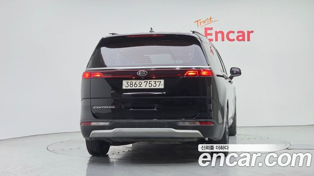 Kia Carnival 4-го поколения 9-Seater Prestige - фото 3