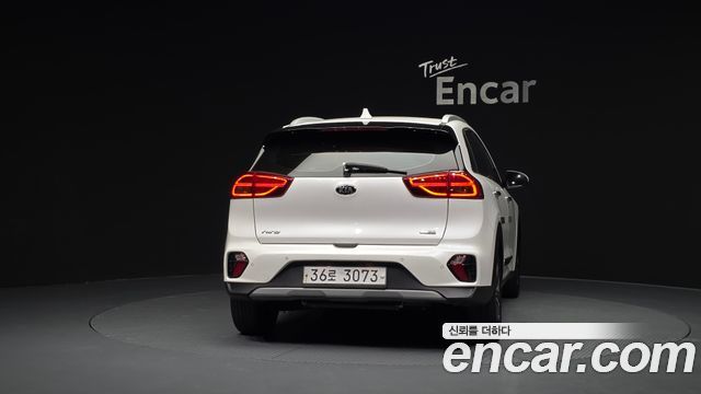 Kia Niro Новый 1.6 HEV Prestige - фото 3