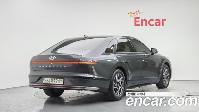 Hyundai Grandeur GN7 2,5 Gasoline 2WD Exclusive - фото 1