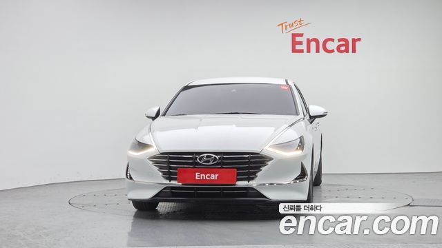 Hyundai Sonata DN8 2.0 Premium - фото 2
