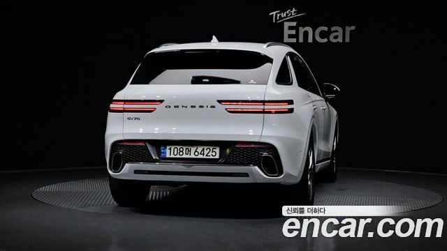 Genesis GV70 2.5T Gasoline 2WD - фото 3