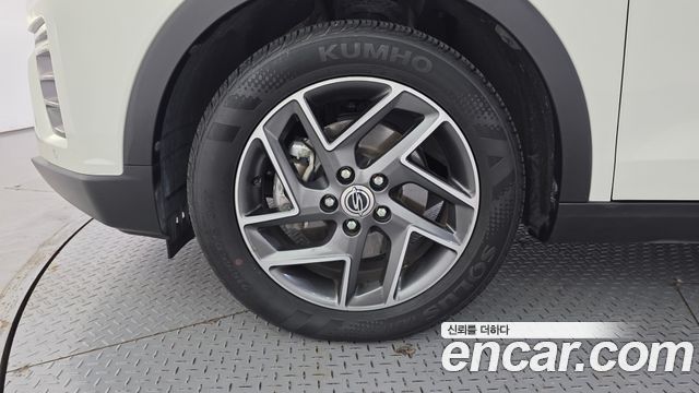 SsangYong Tivoli Gasoline 1.5 2WD V3 - фото 4