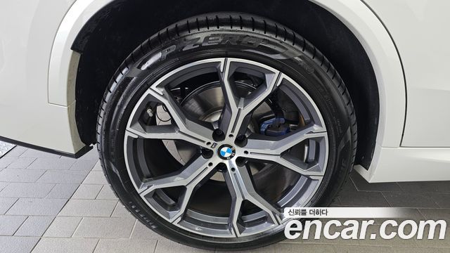 BMW X5 G05 xDrive 40i M Sport - фото 4