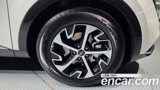 Kia Sportage 5-го поколения, гибрид Signature 4WD - фото 4