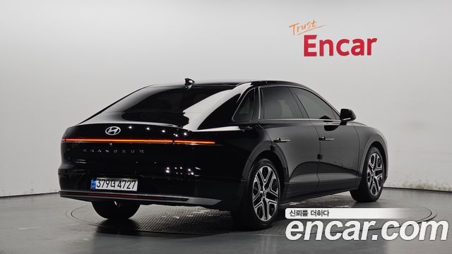 Hyundai Grandeur GN7, гибрид Premium - фото 0