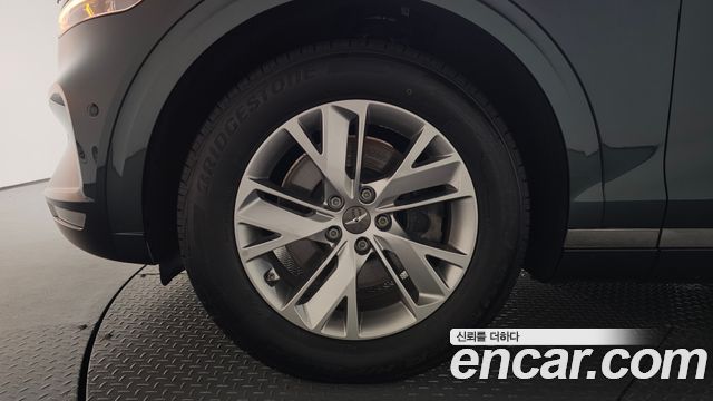 Genesis GV70 2.5T Gasoline 2WD - фото 4
