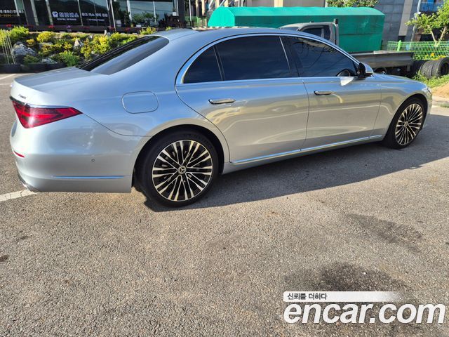 Mercedes-Benz S-Class W223 S450L 4MATIC - фото 2