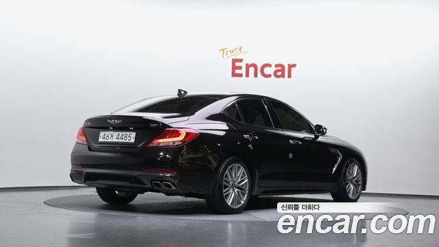Genesis G70 2.0T Elite - фото 1