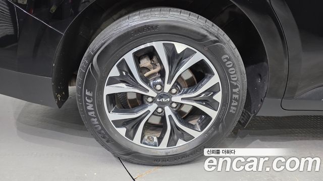 Kia Carnival 4-го поколения 9-Seater Prestige - фото 4