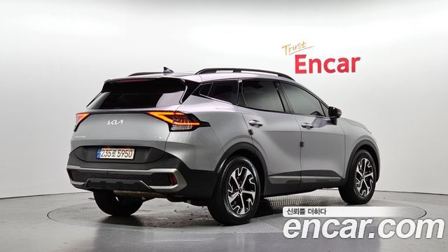 Kia Sportage 5-го поколения, гибрид Signature Gravity 4WD - фото 1