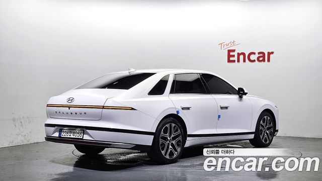 Hyundai Grandeur GN7 2,5 Gasoline 2WD Exclusive - фото 1