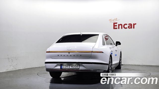 Hyundai Grandeur GN7 2,5 Gasoline 2WD Exclusive - фото 3