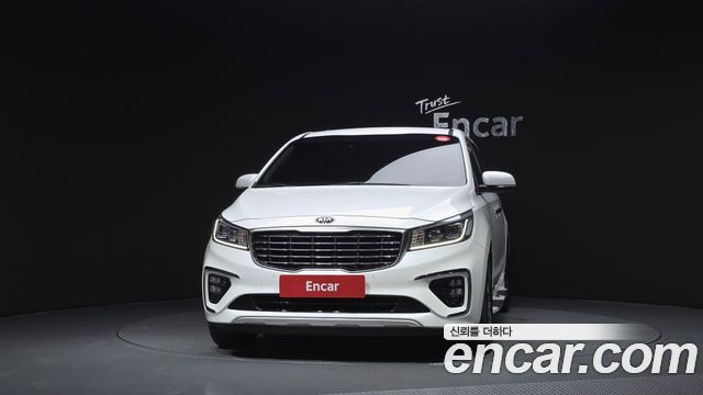 Kia Carnival Новый 9-Seater Luxury - фото 2