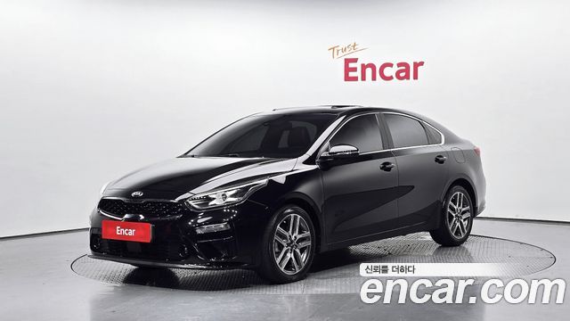 Kia K3 Совершенно новый Signature - фото 0
