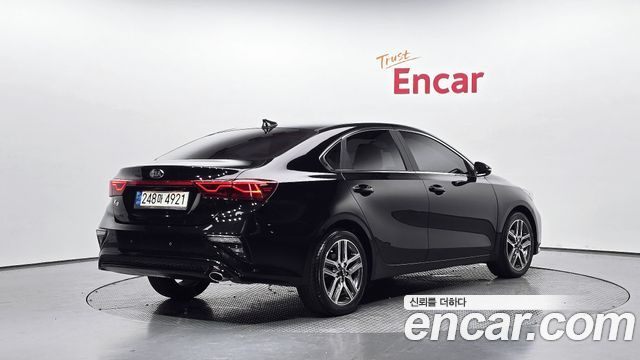 Kia K3 Совершенно новый Signature - фото 1