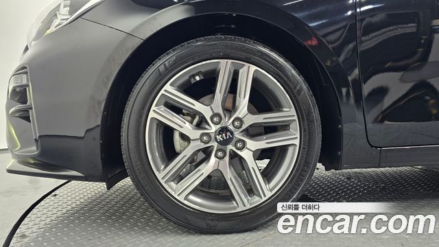 Kia K3 Совершенно новый Signature - фото 4