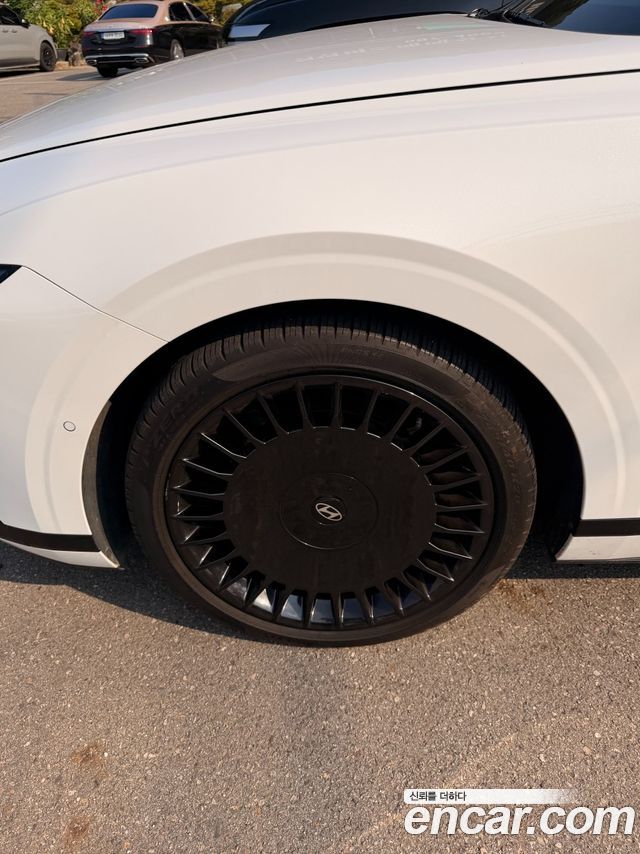 Hyundai Grandeur GN7 2,5 Gasoline 2WD Calligraphy - фото 2