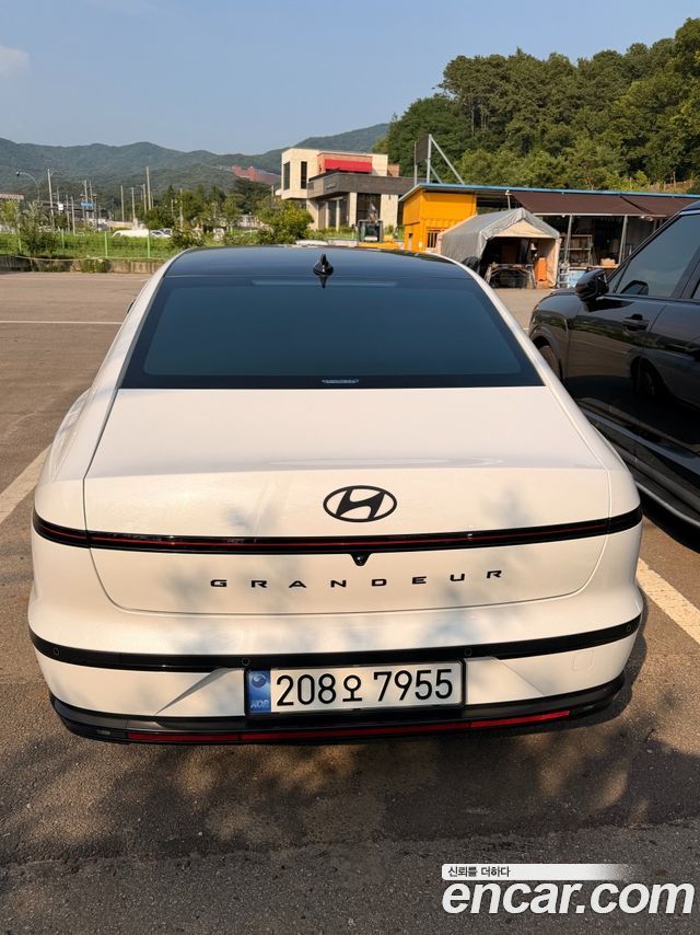 Hyundai Grandeur GN7 2,5 Gasoline 2WD Calligraphy - фото 4