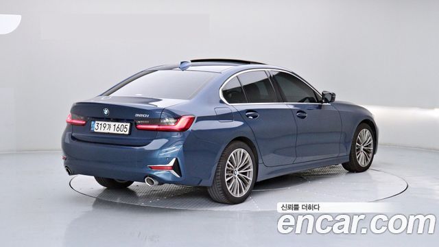 BMW 3-Series G20 320i Luxury - фото 2