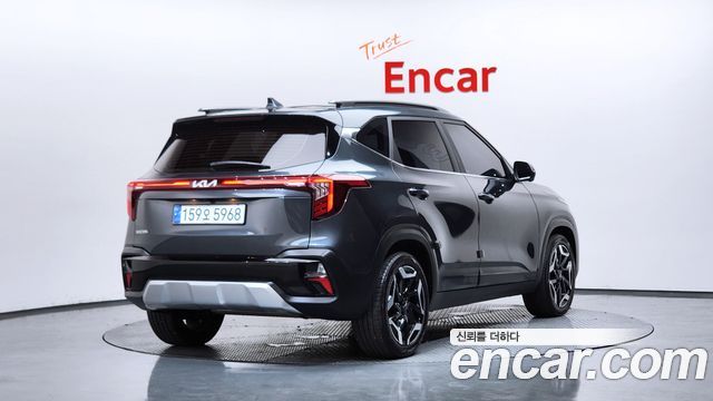 Kia Seltos Новый Gasoline 2.0 2WD Signature - фото 1