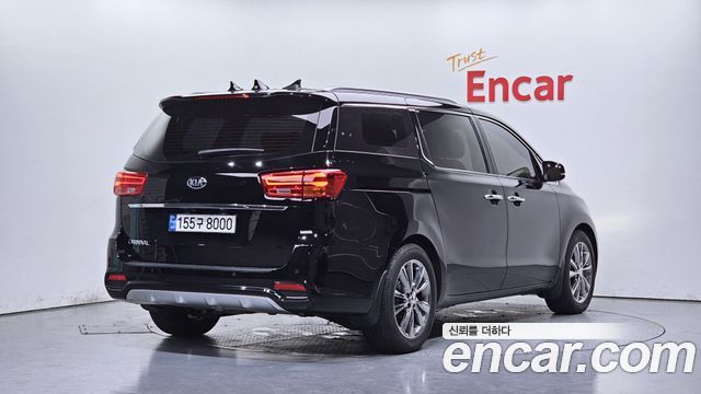 Kia Carnival Новый Gasoline 9-Seater Noblesse Special - фото 1