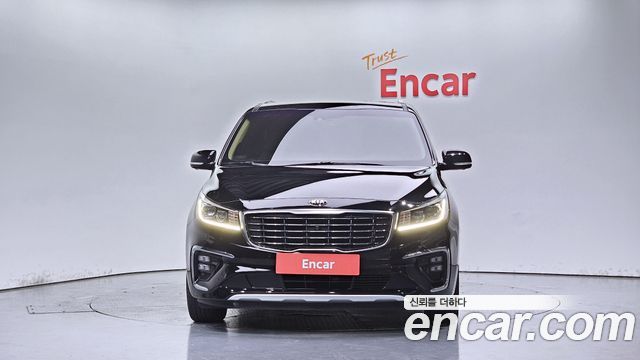 Kia Carnival Новый Gasoline 9-Seater Noblesse Special - фото 2