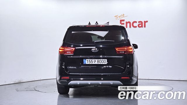 Kia Carnival Новый Gasoline 9-Seater Noblesse Special - фото 3