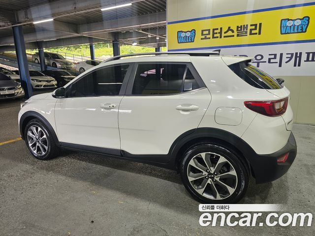Kia Stonic Diesel 1.6 Trendy - фото 2