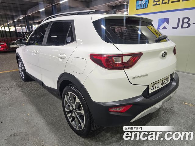 Kia Stonic Diesel 1.6 Trendy - фото 3