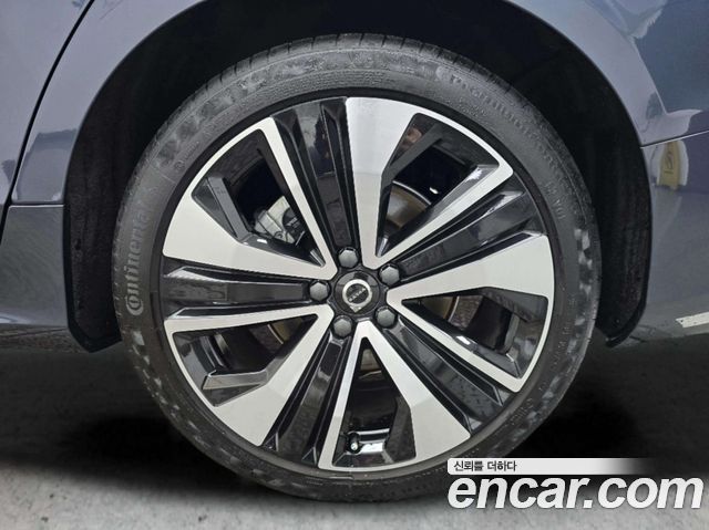 Volvo S60 3-го поколения B5 Ultimate Bright - фото 4