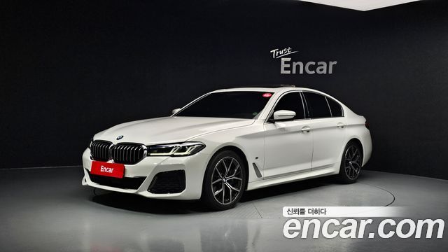 BMW 5-Series G30 530i xDrive M Sport Package - фото 0