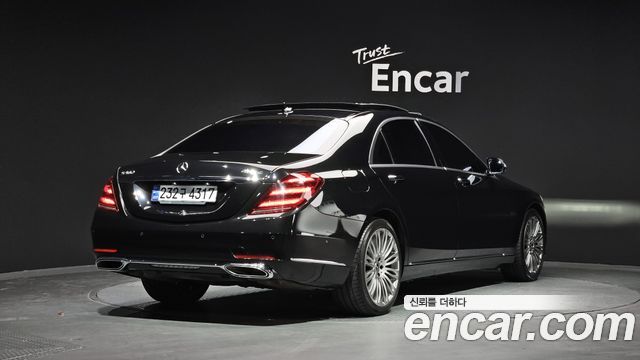 Mercedes-Benz S-Class W222 S560L 4MATIC - фото 1