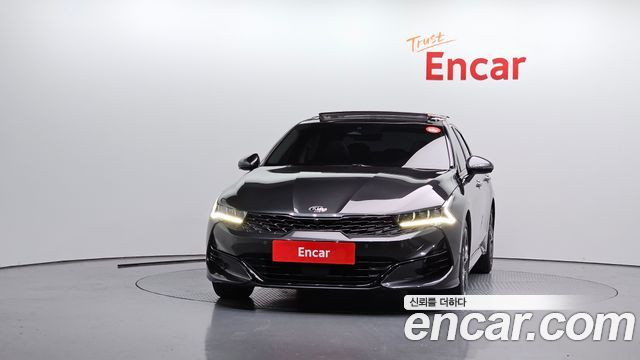 Kia K5 3-го поколения 2.0 Signature - фото 2