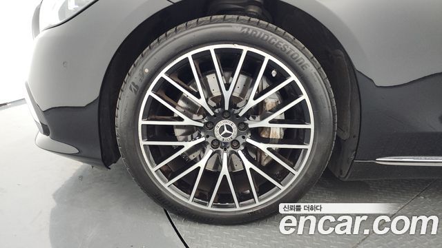 Mercedes-Benz S-Class W223 S580L 4MATIC - фото 4