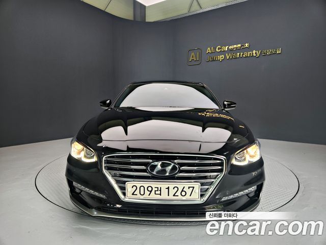 Hyundai Grandeur IG 3.0 Exclusive - фото 1