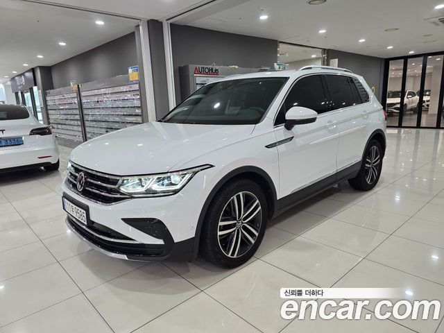 Volkswagen Tiguan 2-го поколения 2.0 TDI Prestige - фото 1