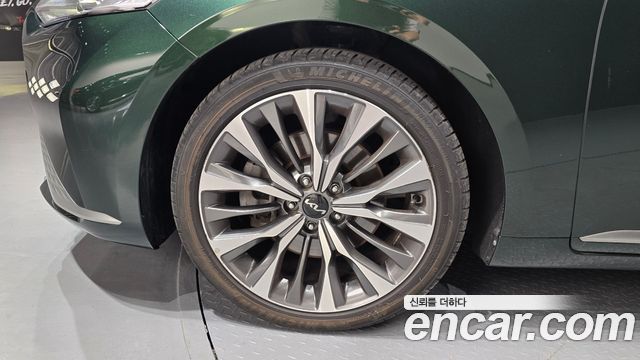 Kia K8 2.5 Gasoline 2WD Signature - фото 4