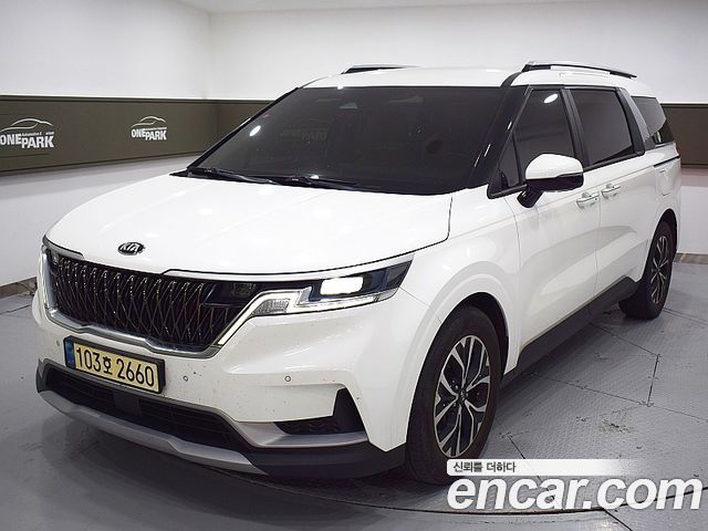 Kia Carnival 4-го поколения 9-Seater Prestige - фото 0
