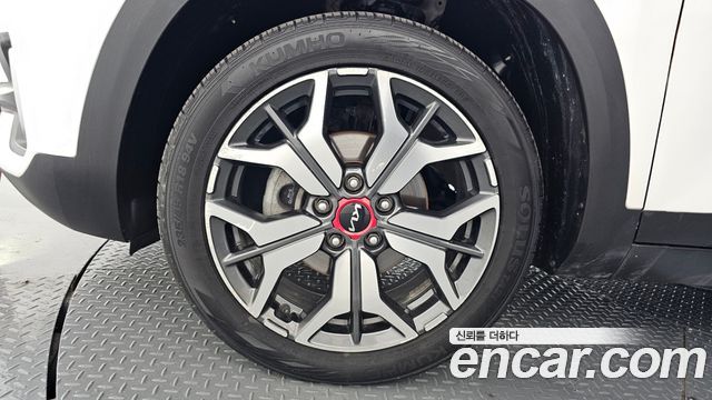 Kia Seltos Diesel 1.6 2WD Signature - фото 4