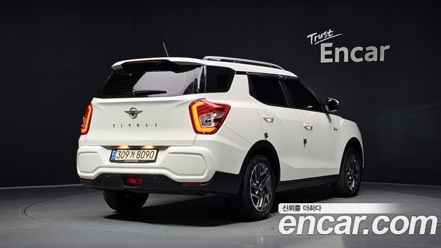 SsangYong Tivoli 1.5 A3 2WD - фото 1