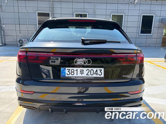 Audi Q8 50 TDI Quattro Premium - фото 4