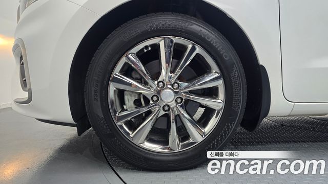 Kia Carnival Новый 9-Seater Prstige - фото 4