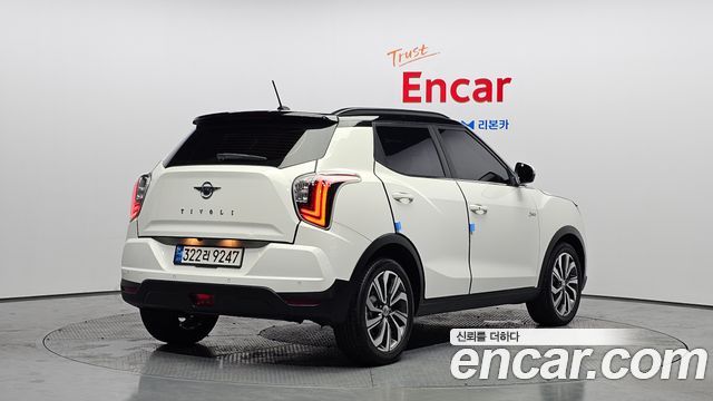 SsangYong Tivoli Gasoline 1.5 2WD V3 - фото 1