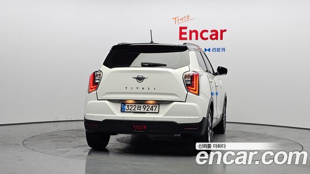 SsangYong Tivoli Gasoline 1.5 2WD V3 - фото 3