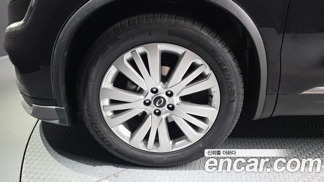Renault Samsung QM6 Новый 2.0 LPe Premiere 2WD - фото 4