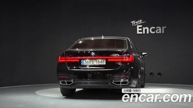 BMW 7-Series G11 730d xDrive M Sport - фото 3