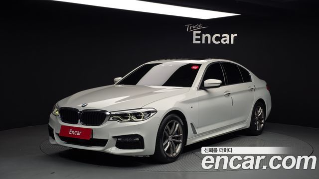 BMW 5-Series G30 530i M Sport Package - фото 0