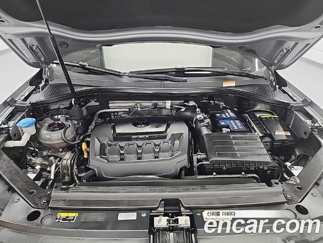 Volkswagen Tiguan 2.0 TSI Prestige - фото 4