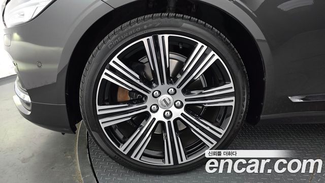 Volvo S90 B6 AWD Inscription - фото 4