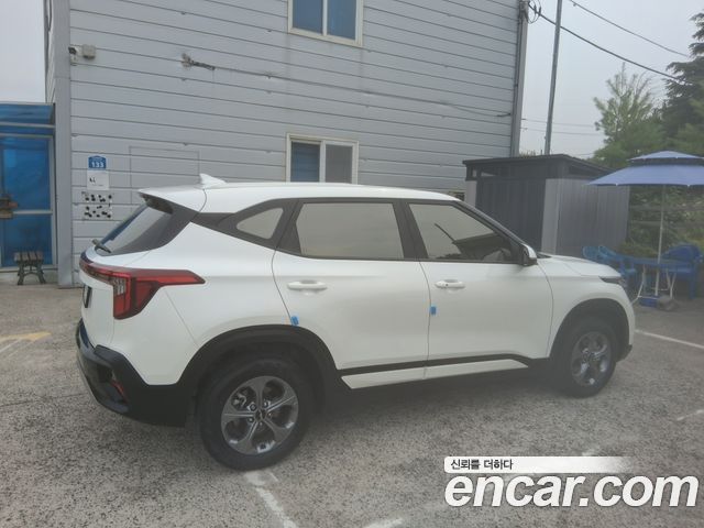Kia Seltos Новый Gasoline 2.0 2WD Prestige - фото 1